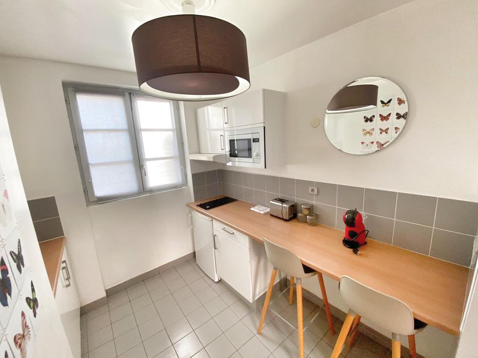 203 - Equipe 5 Apartment Paris