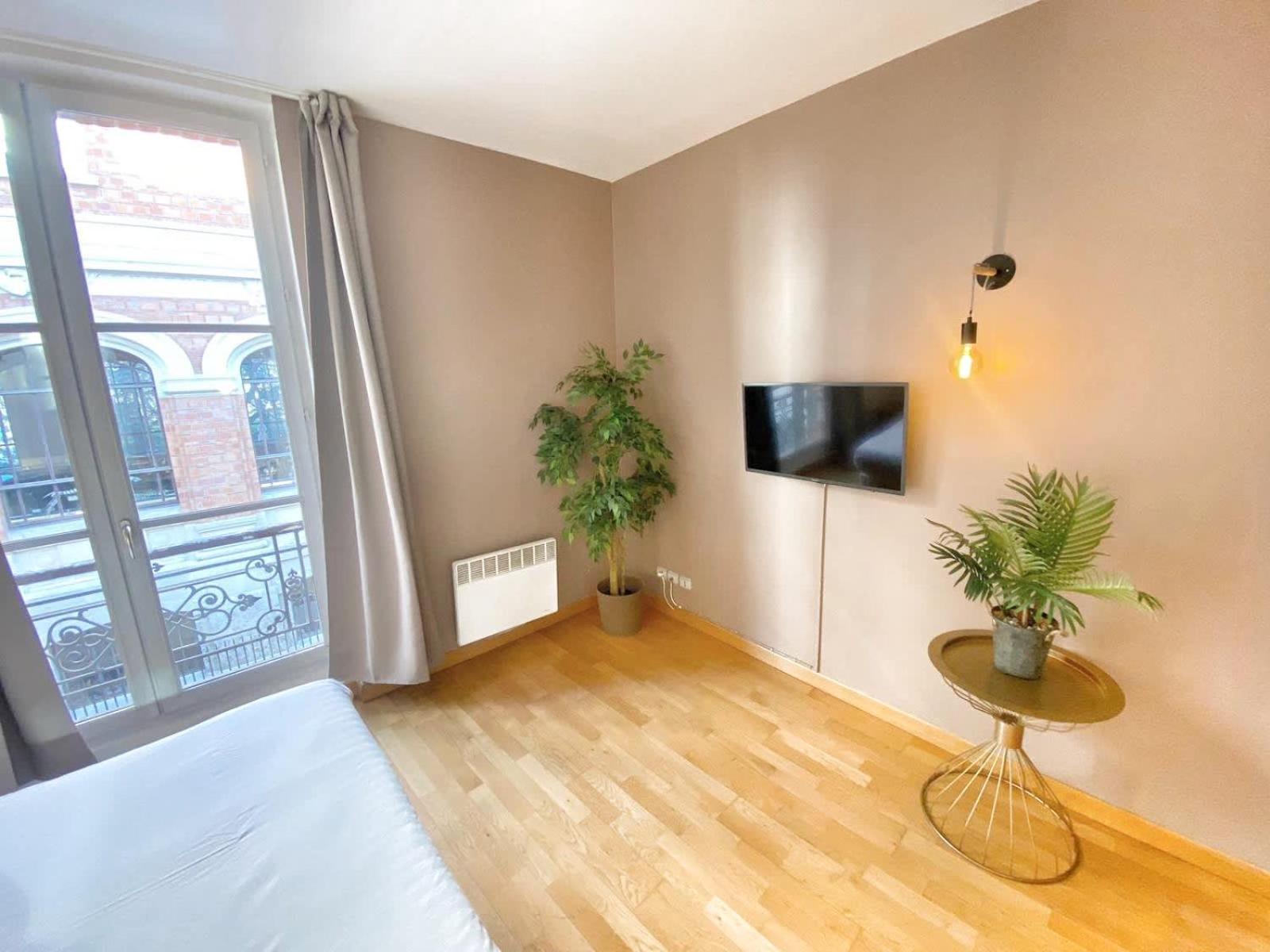 203 - Equipe 5 Apartment *